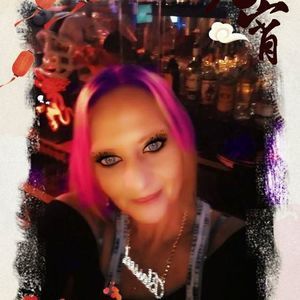 Meet your Posher, Roberta